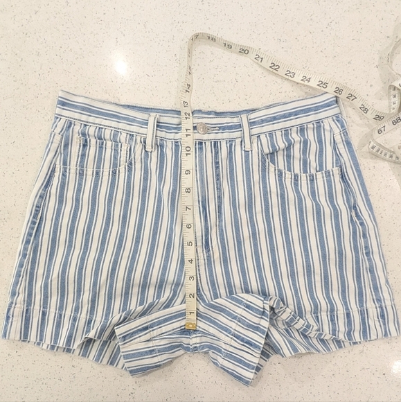 American Eagle Jean Mom Shorts Blue White Striped High Rise Y2K Casual Retro 12 - Picture 5 of 9